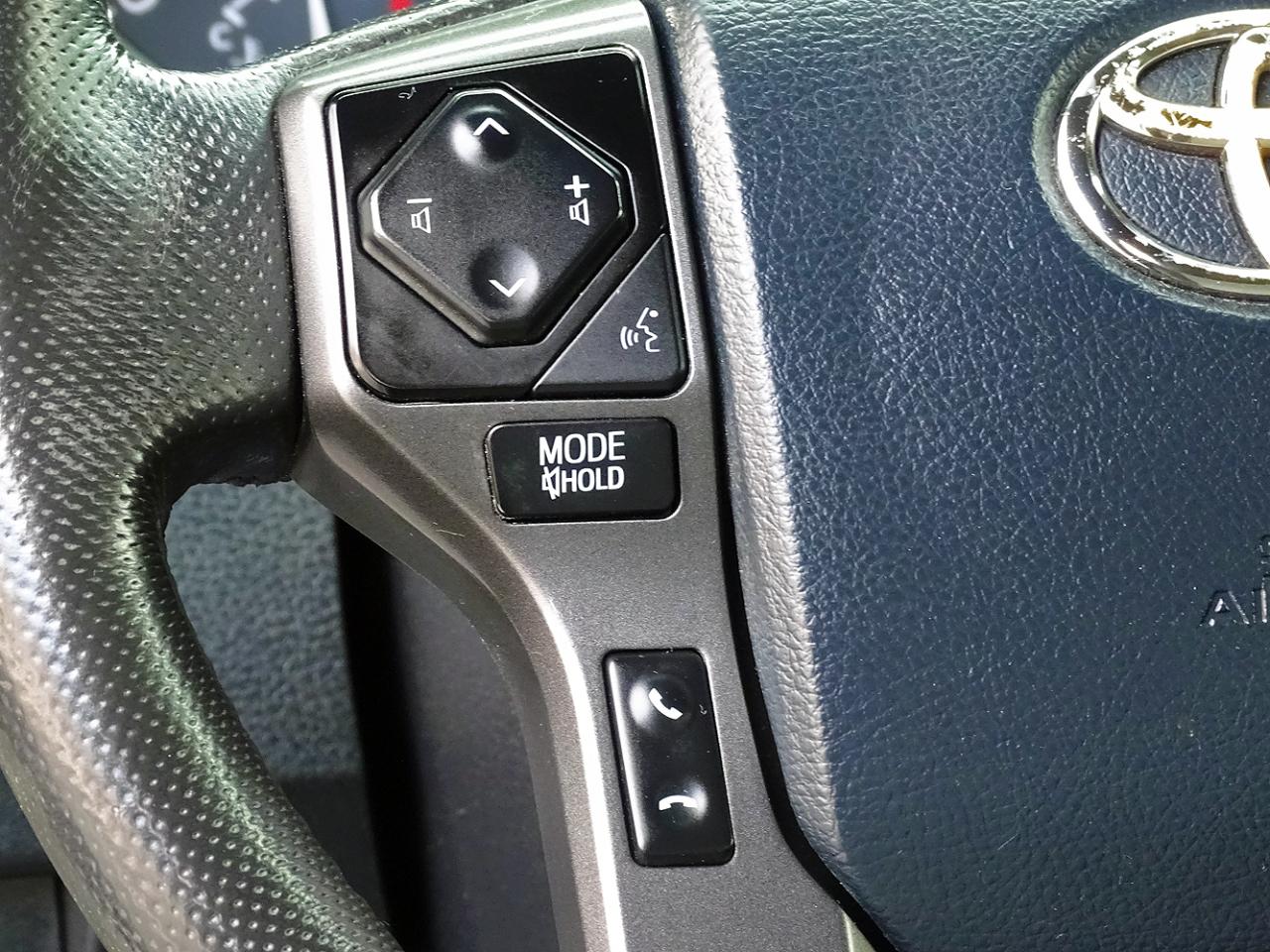 Toyota Tacoma 4WD TRD Sport Double Cab 5' Bed AT (Natl) 2020