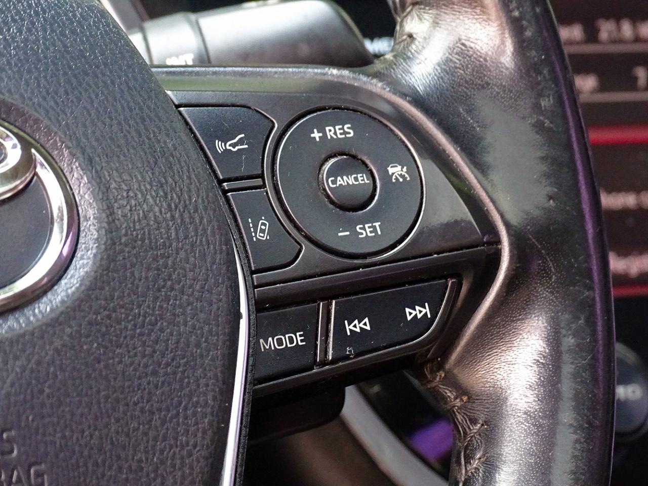 Toyota Camry SE 2019
