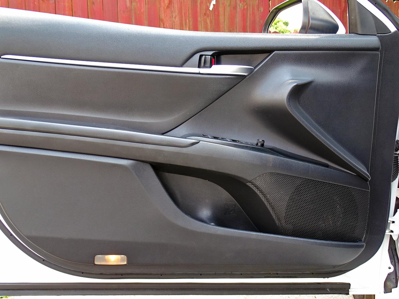 Toyota Camry SE 2019