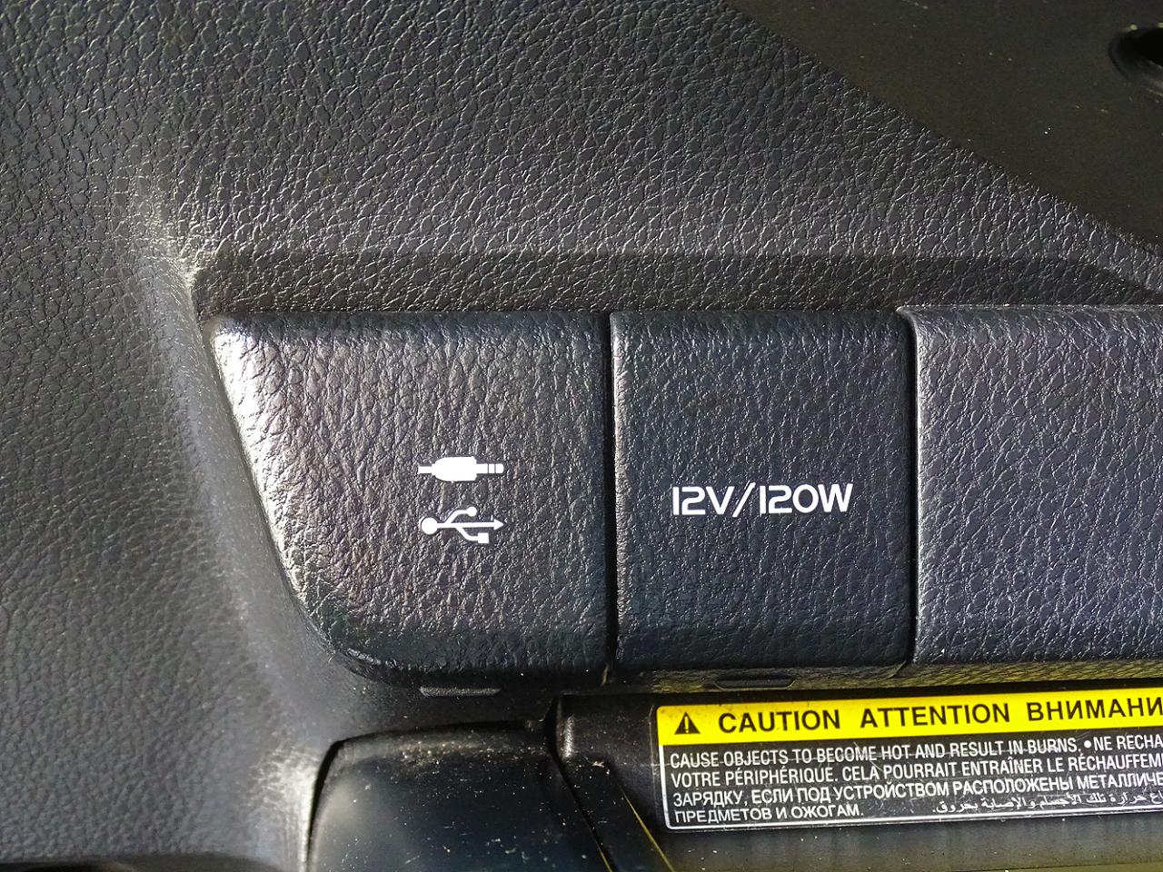 Toyota Camry SE 2019