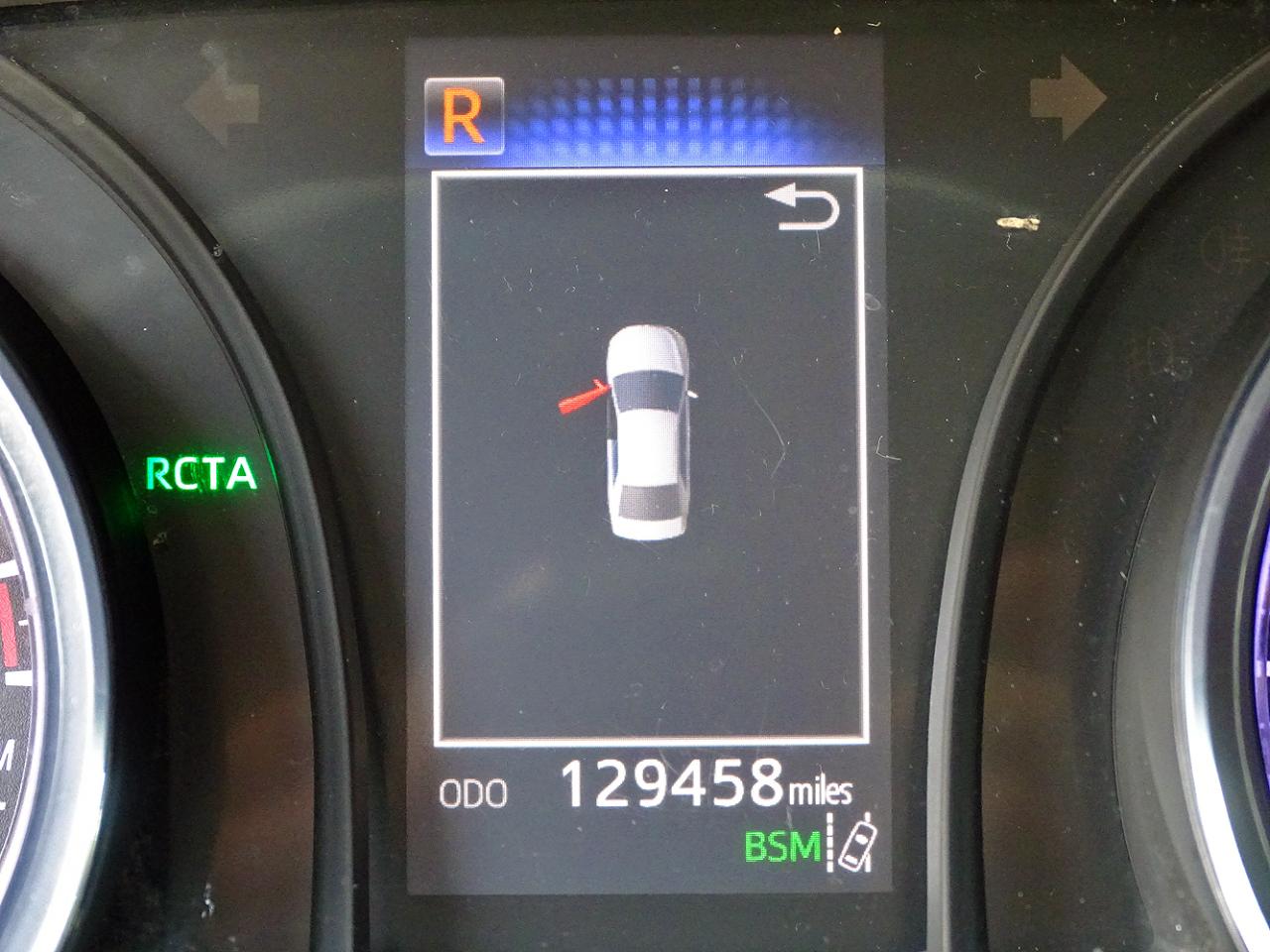 Toyota Camry SE 2019