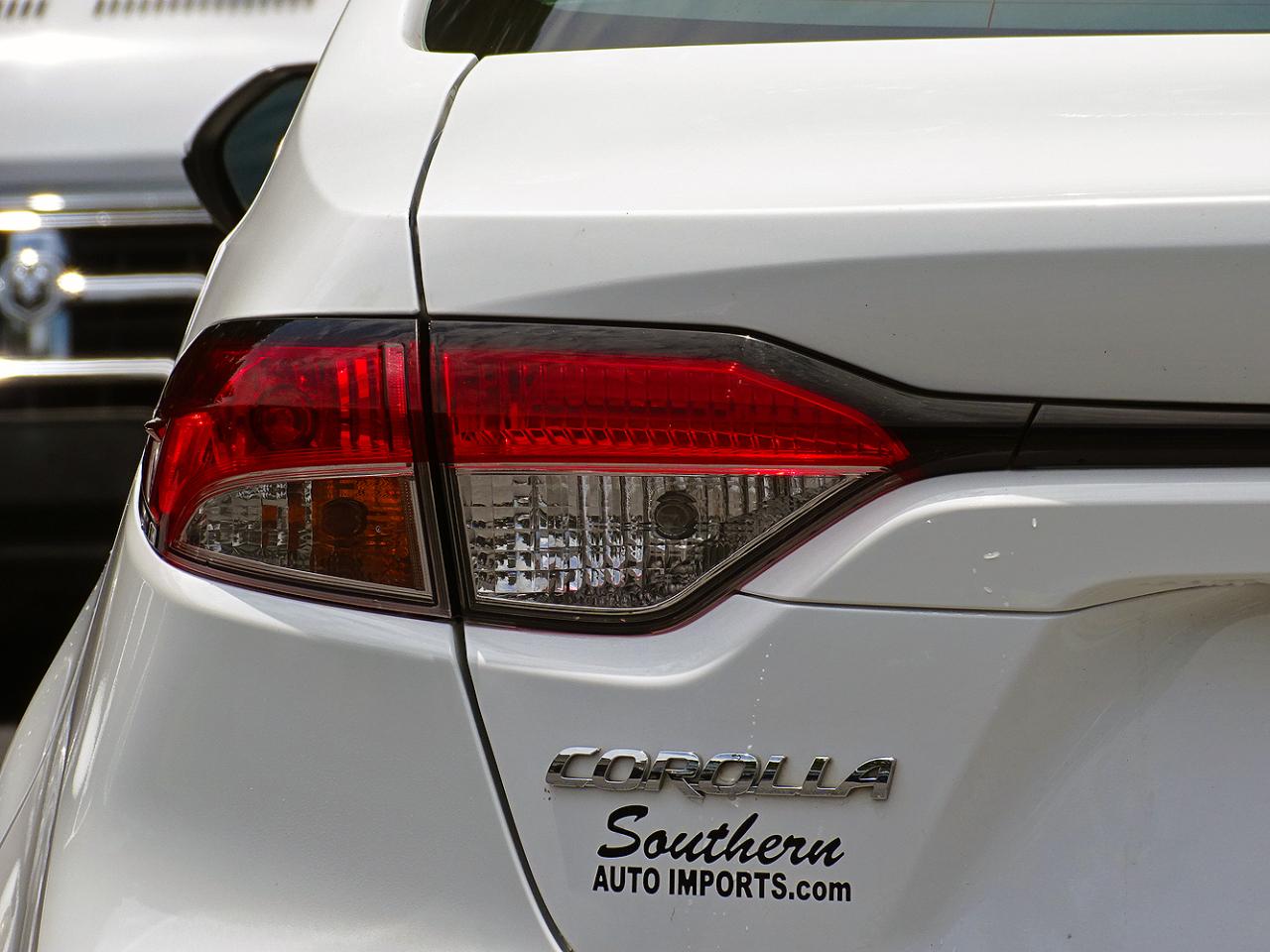 Toyota Corolla LE CVT (Natl) 2021