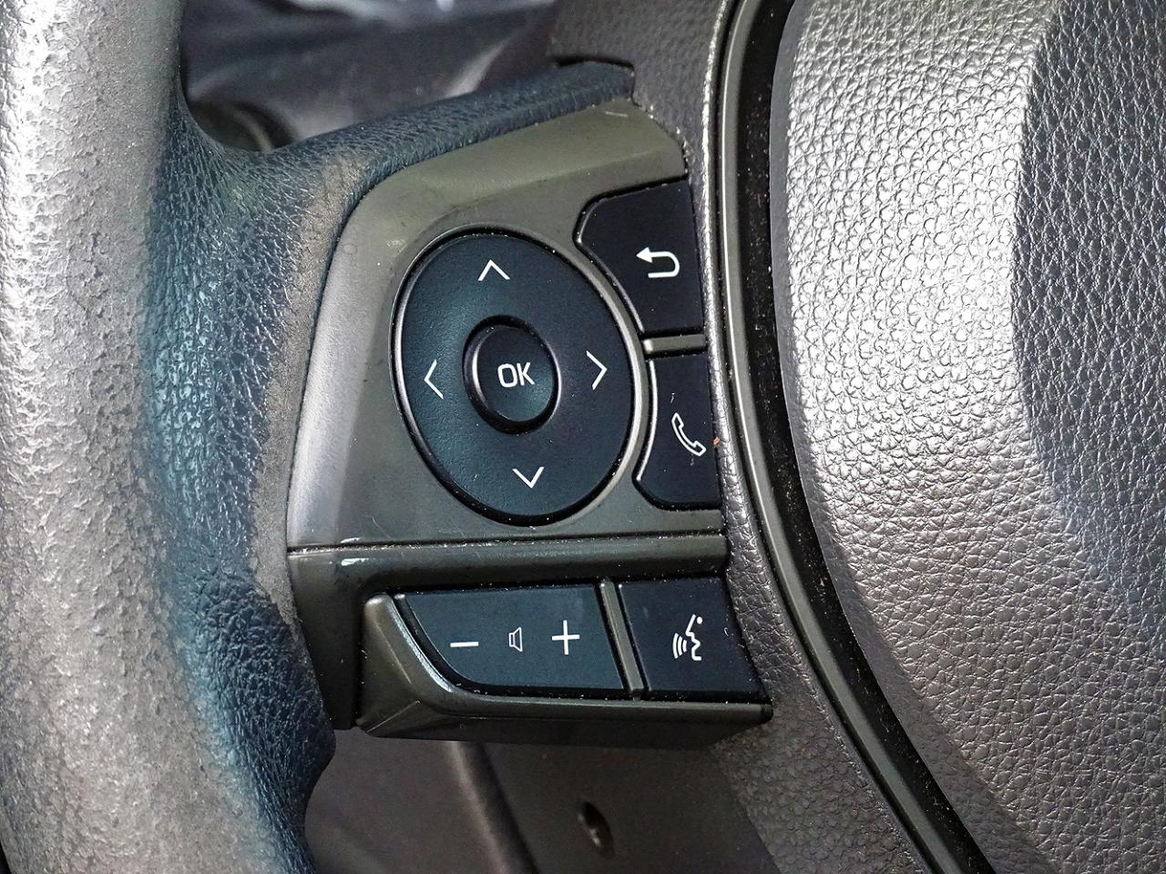 Toyota Corolla LE CVT (Natl) 2021
