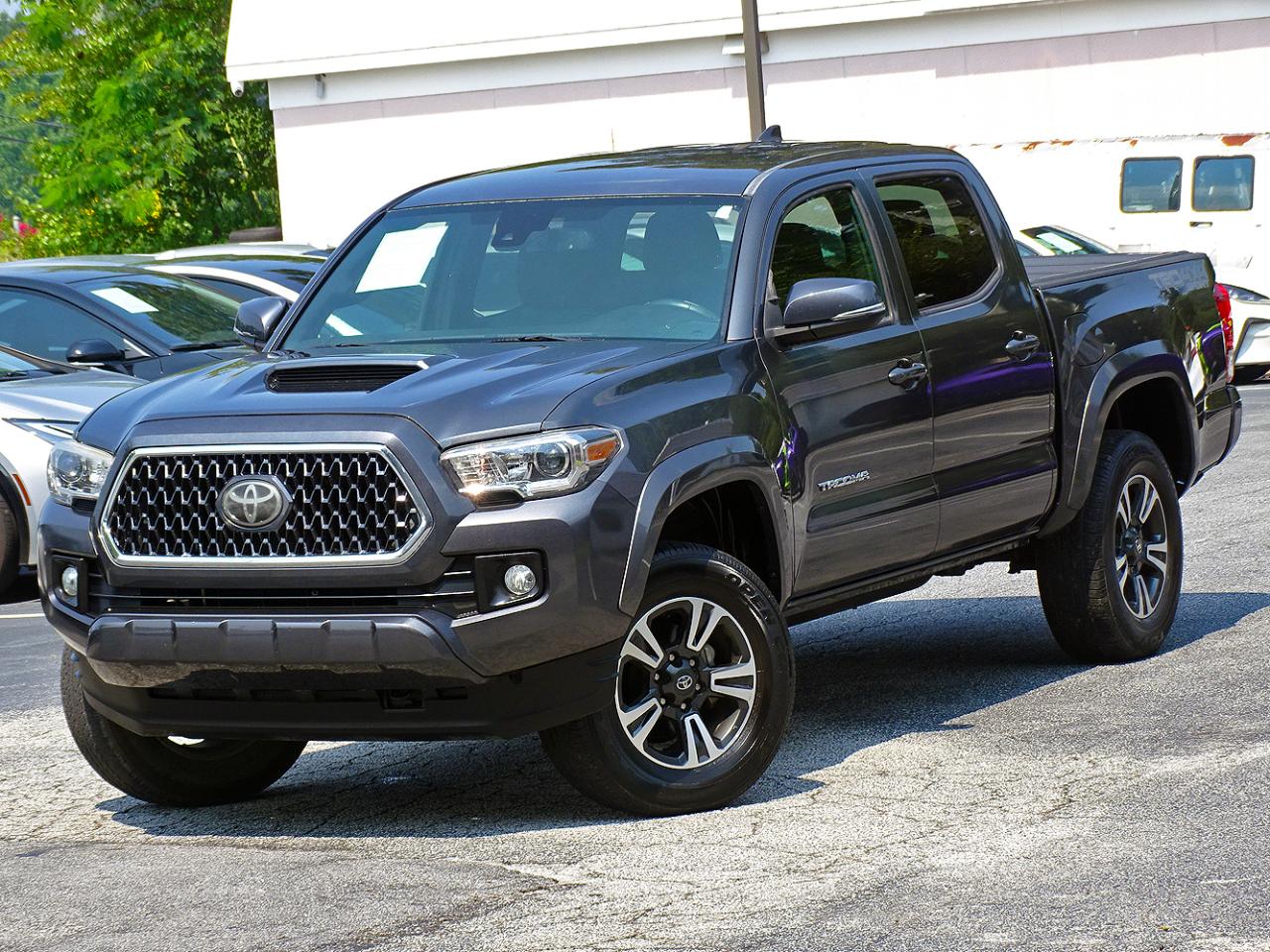 Toyota Tacoma 4WD TRD Sport Double Cab 6' Bed V6 AT (Natl) 2019