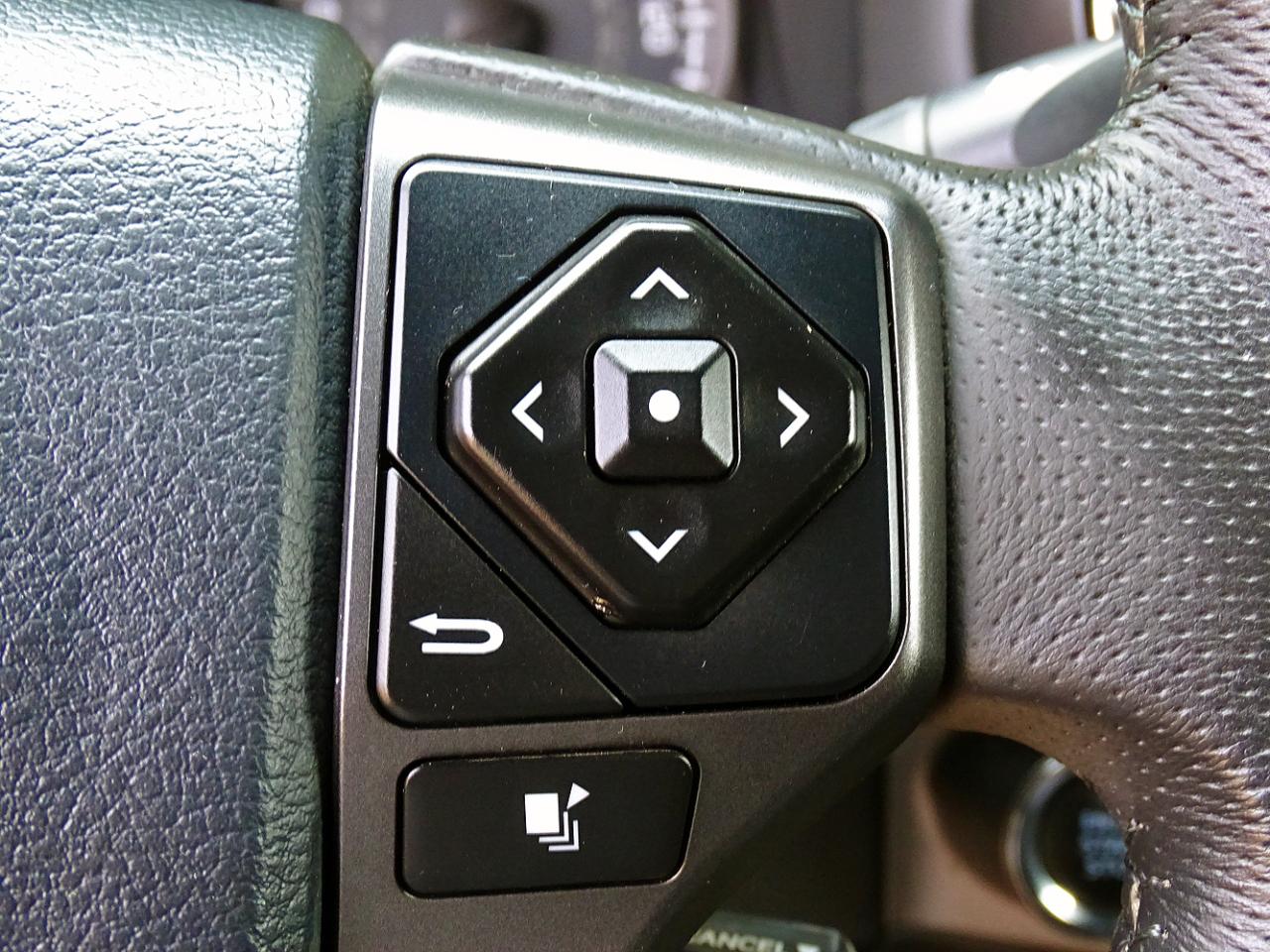 Toyota Tacoma 4WD TRD Sport Double Cab 6' Bed V6 AT (Natl) 2019