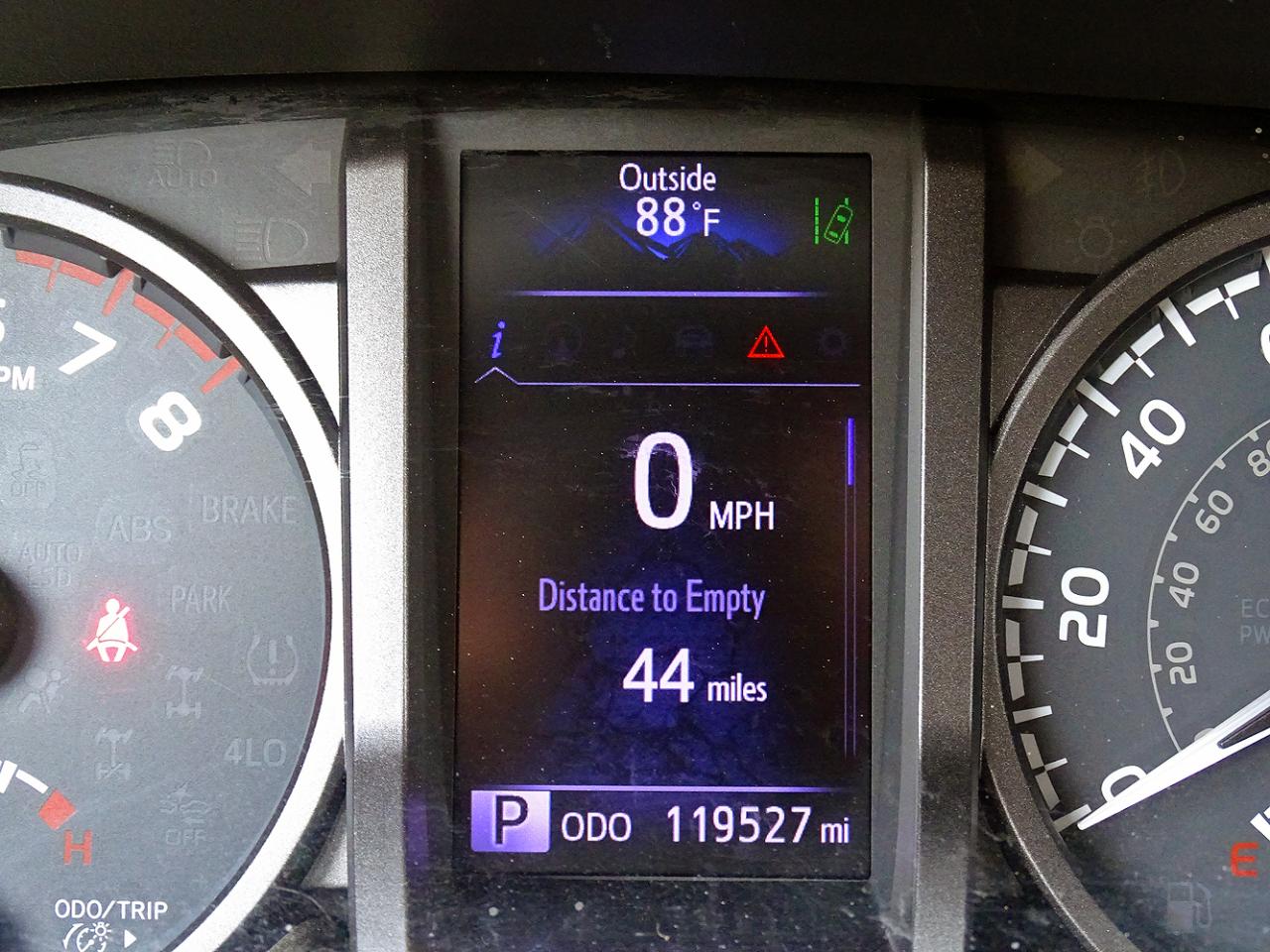Toyota Tacoma 4WD TRD Sport Double Cab 6' Bed V6 AT (Natl) 2019