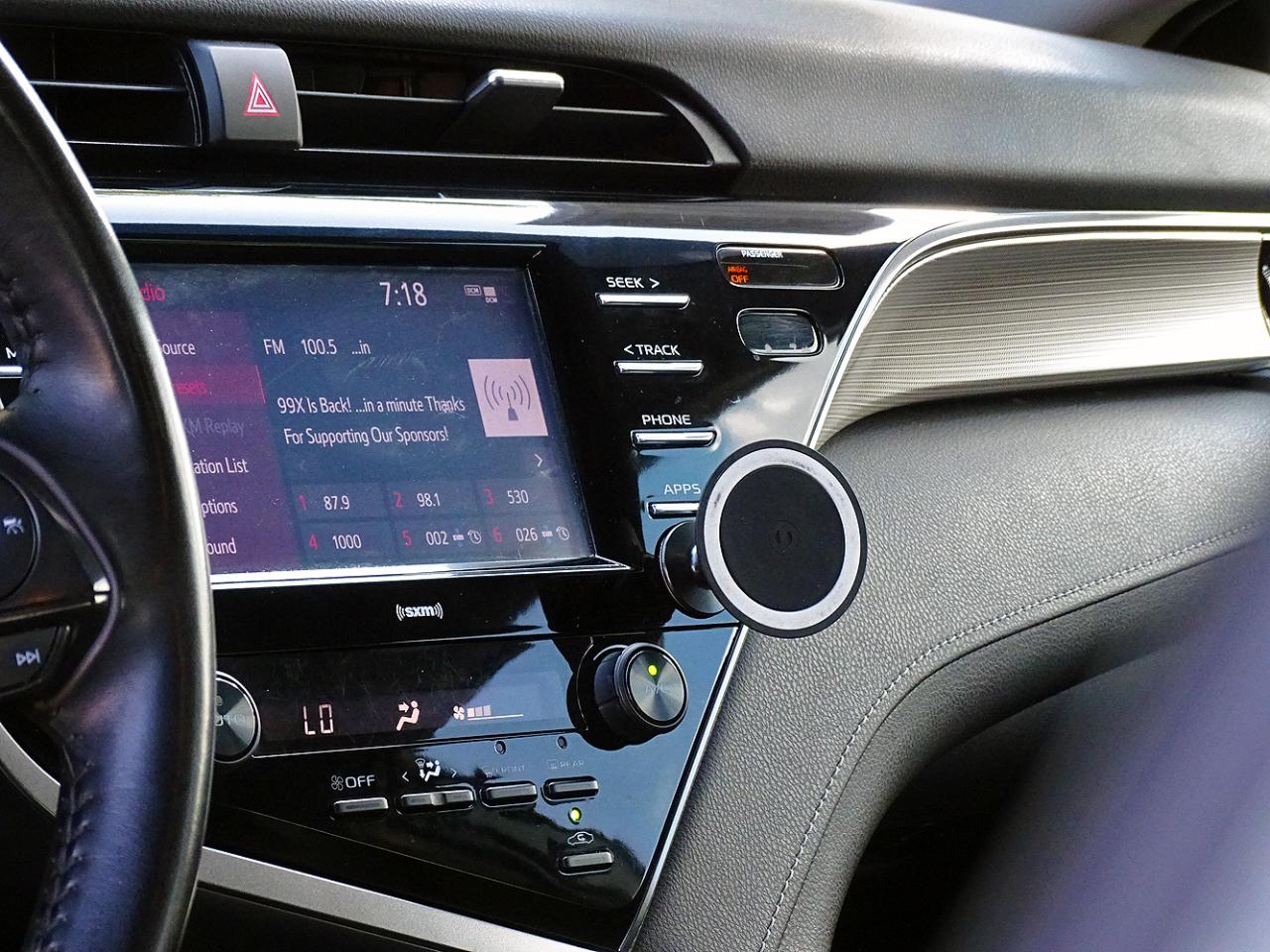 Toyota Camry SE Nightshade 4D Sedan 2020