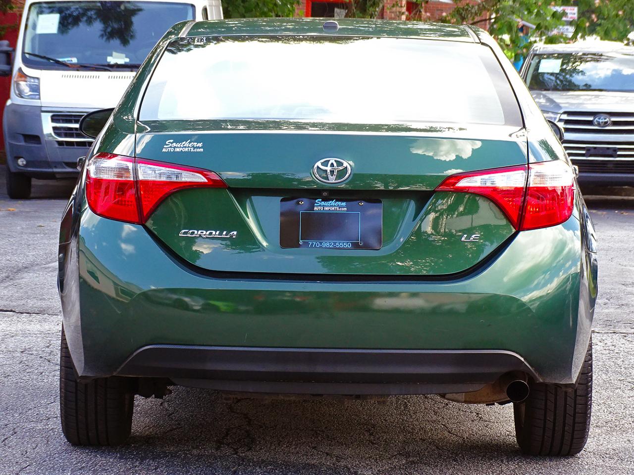 Toyota Corolla 4dr Sdn CVT LE Premium (Natl) 2015
