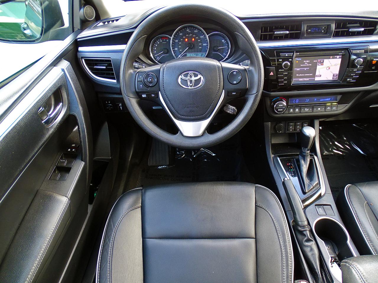 Toyota Corolla 4dr Sdn CVT LE Premium (Natl) 2015