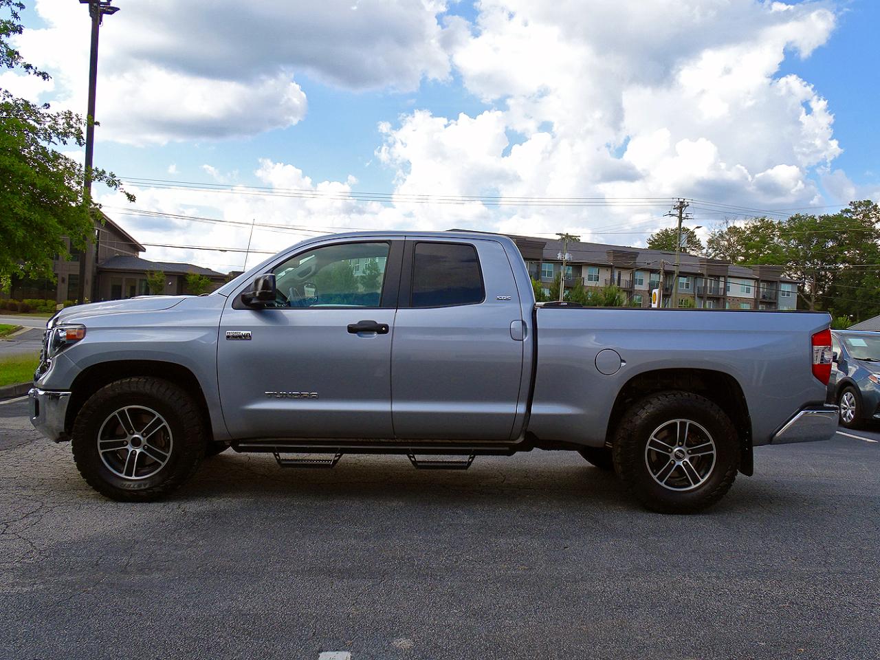 Toyota Tundra 4WD SR5 Double Cab 6.5' Bed 5.7L FFV (Natl) 2019
