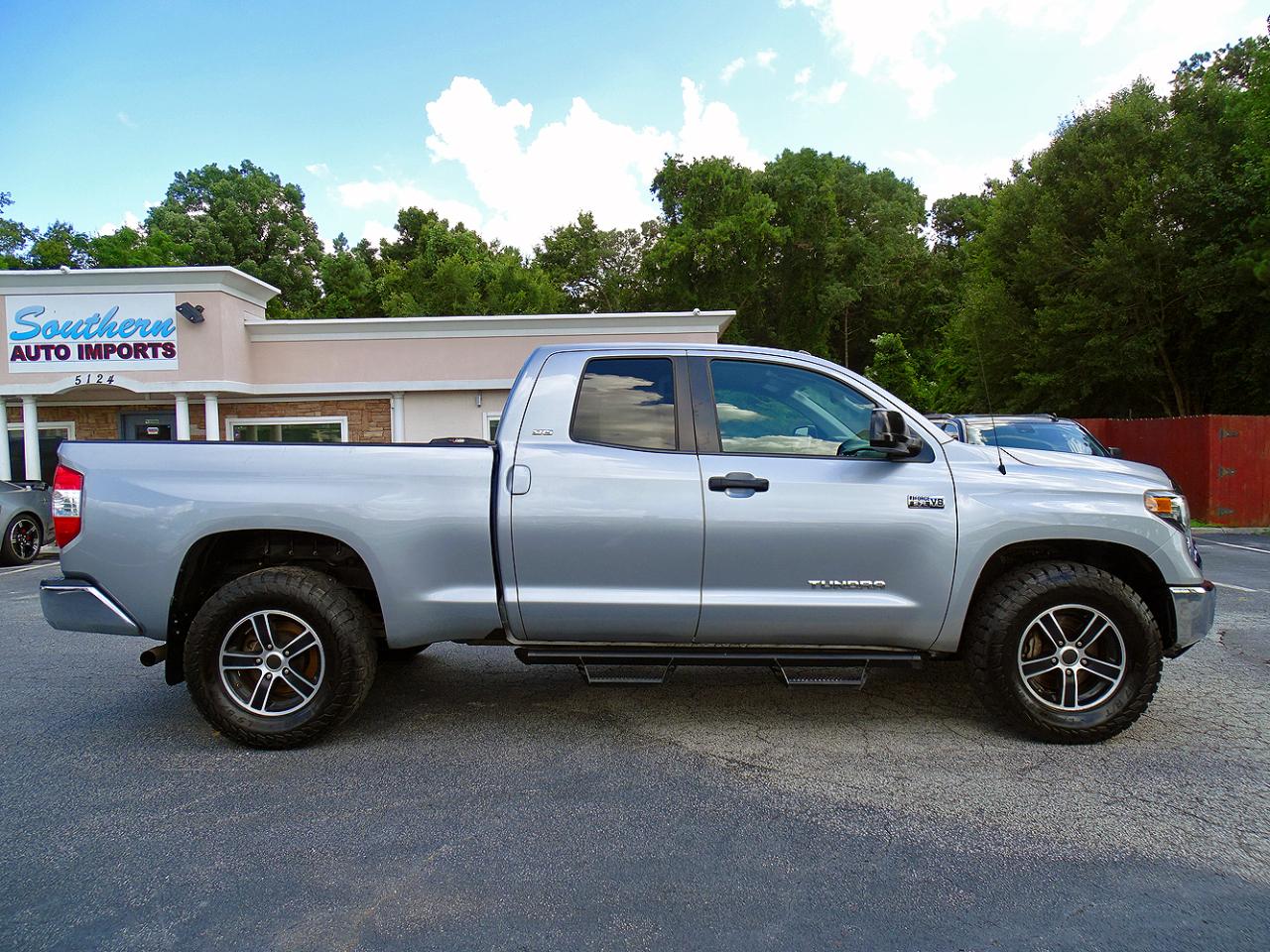 Toyota Tundra 4WD SR5 Double Cab 6.5' Bed 5.7L FFV (Natl) 2019