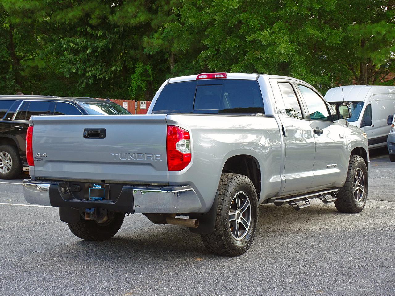 Toyota Tundra 4WD SR5 Double Cab 6.5' Bed 5.7L FFV (Natl) 2019