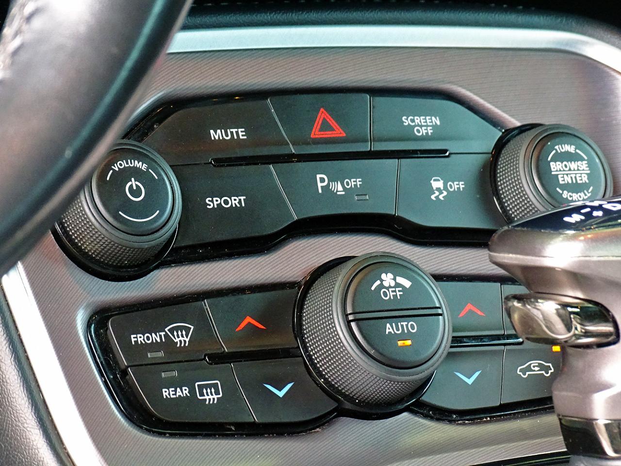 Dodge Challenger R/T RWD 2021