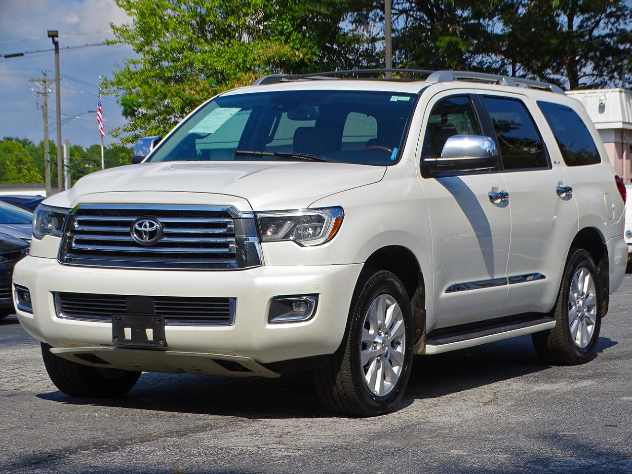 Toyota Sequoia photo 5