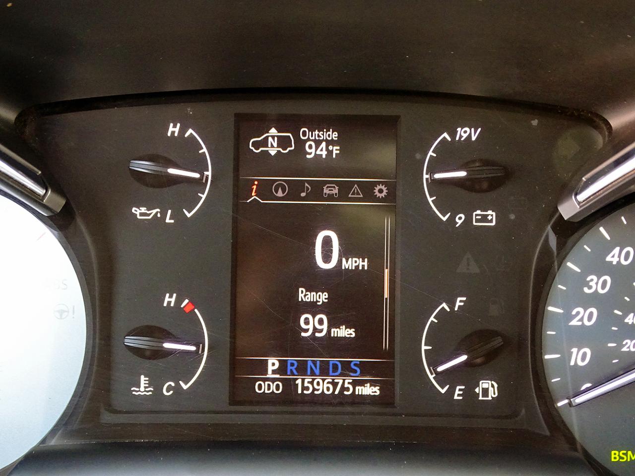 Toyota Sequoia photo 41