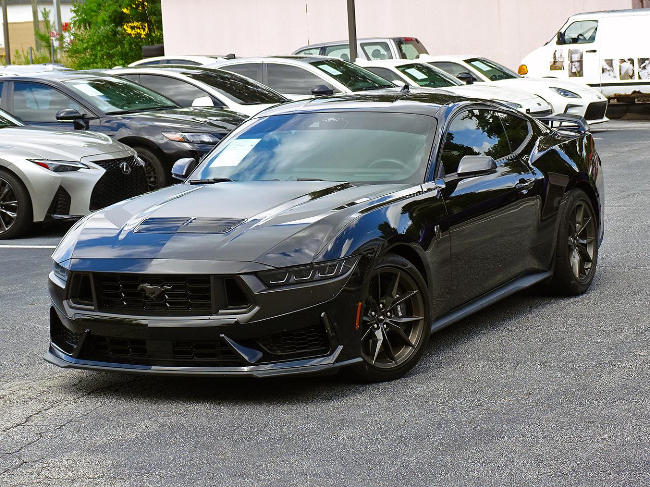 Ford Mustang Dark Horse Fastback 2024