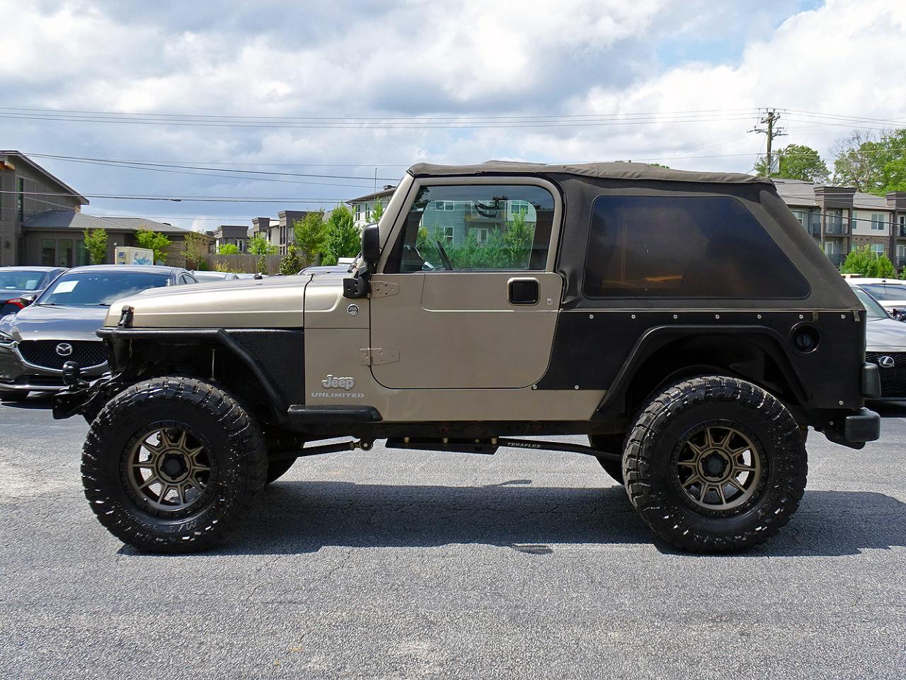 Jeep Wrangler 2dr Unlimited LWB 2005