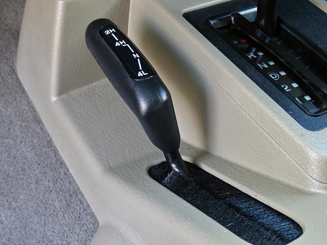 Jeep Wrangler 2dr Unlimited LWB 2005