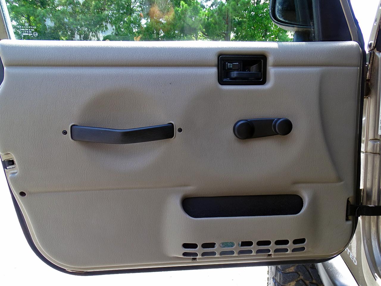 Jeep Wrangler 2dr Unlimited LWB 2005