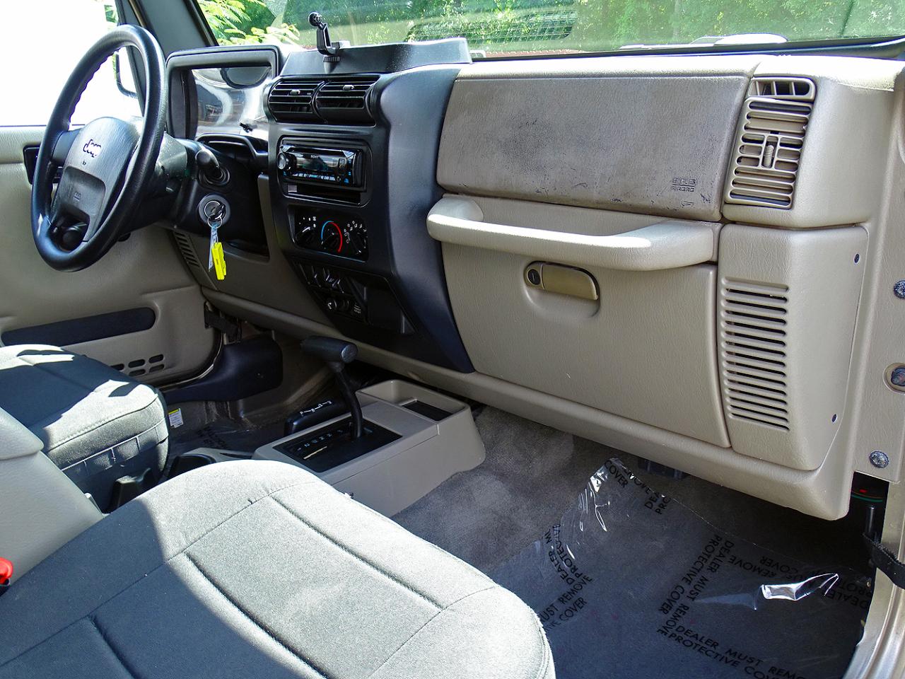 Jeep Wrangler 2dr Unlimited LWB 2005