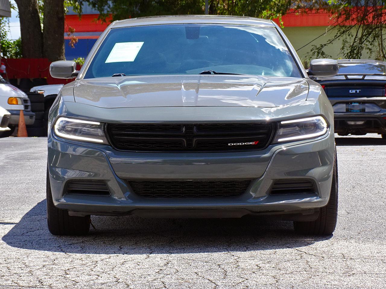 Dodge Charger SXT RWD 2019