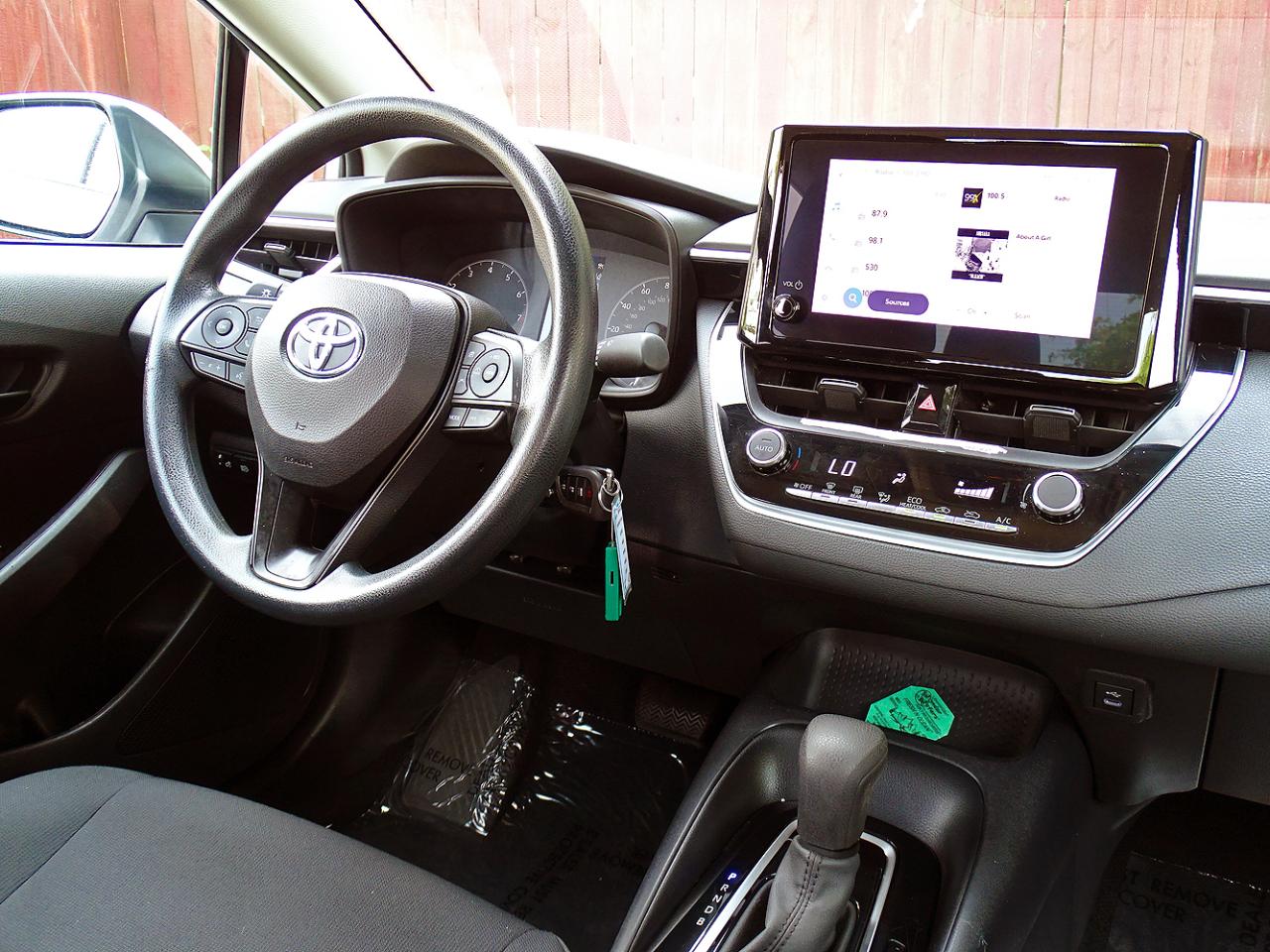 Toyota Corolla LE CVT (Natl) 2023