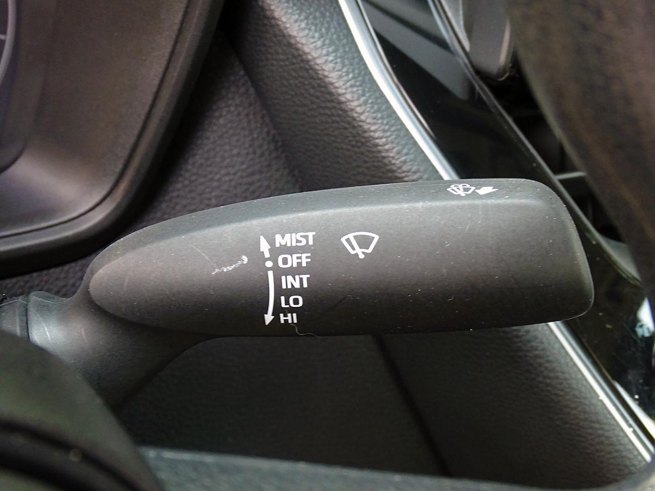 Toyota Corolla LE CVT (Natl) 2023