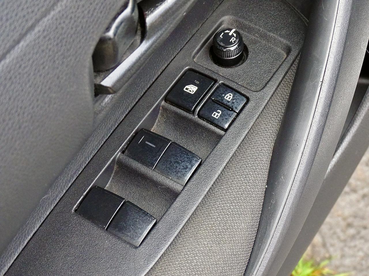 Toyota Corolla LE CVT (Natl) 2023