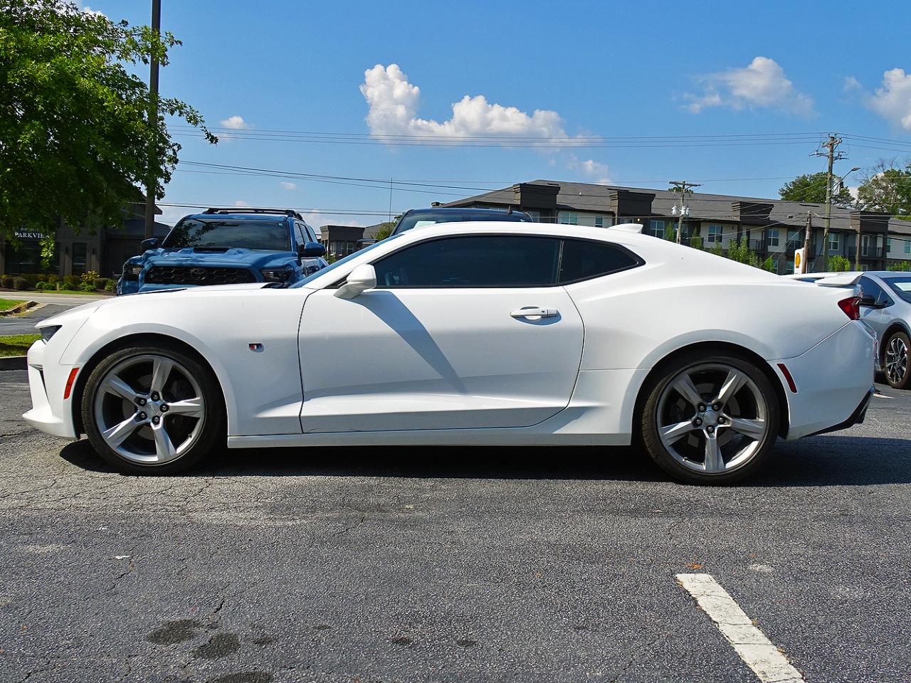 Chevrolet Camaro 2dr Cpe 2SS 2017