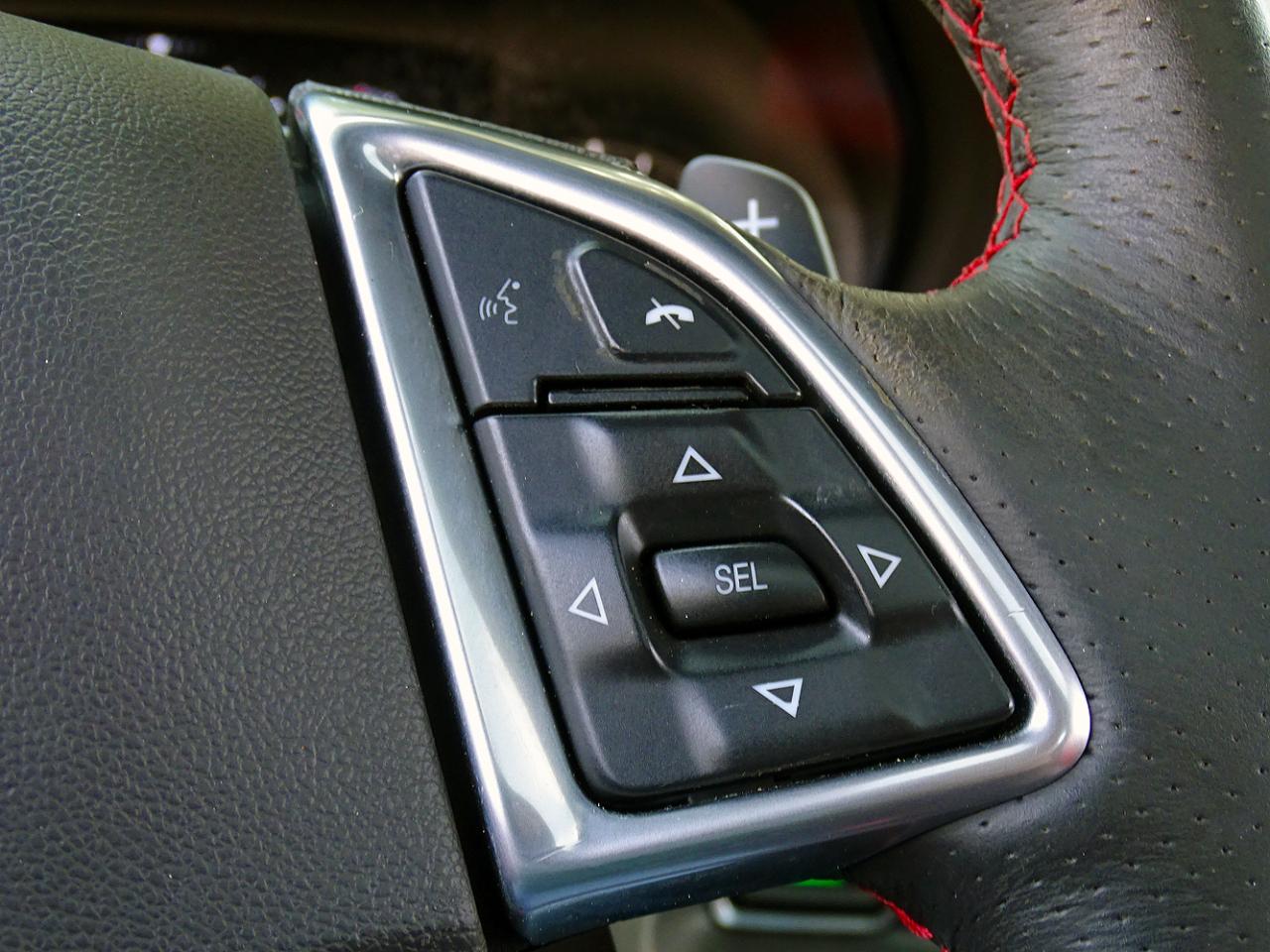 Chevrolet Camaro 2dr Cpe 2SS 2017