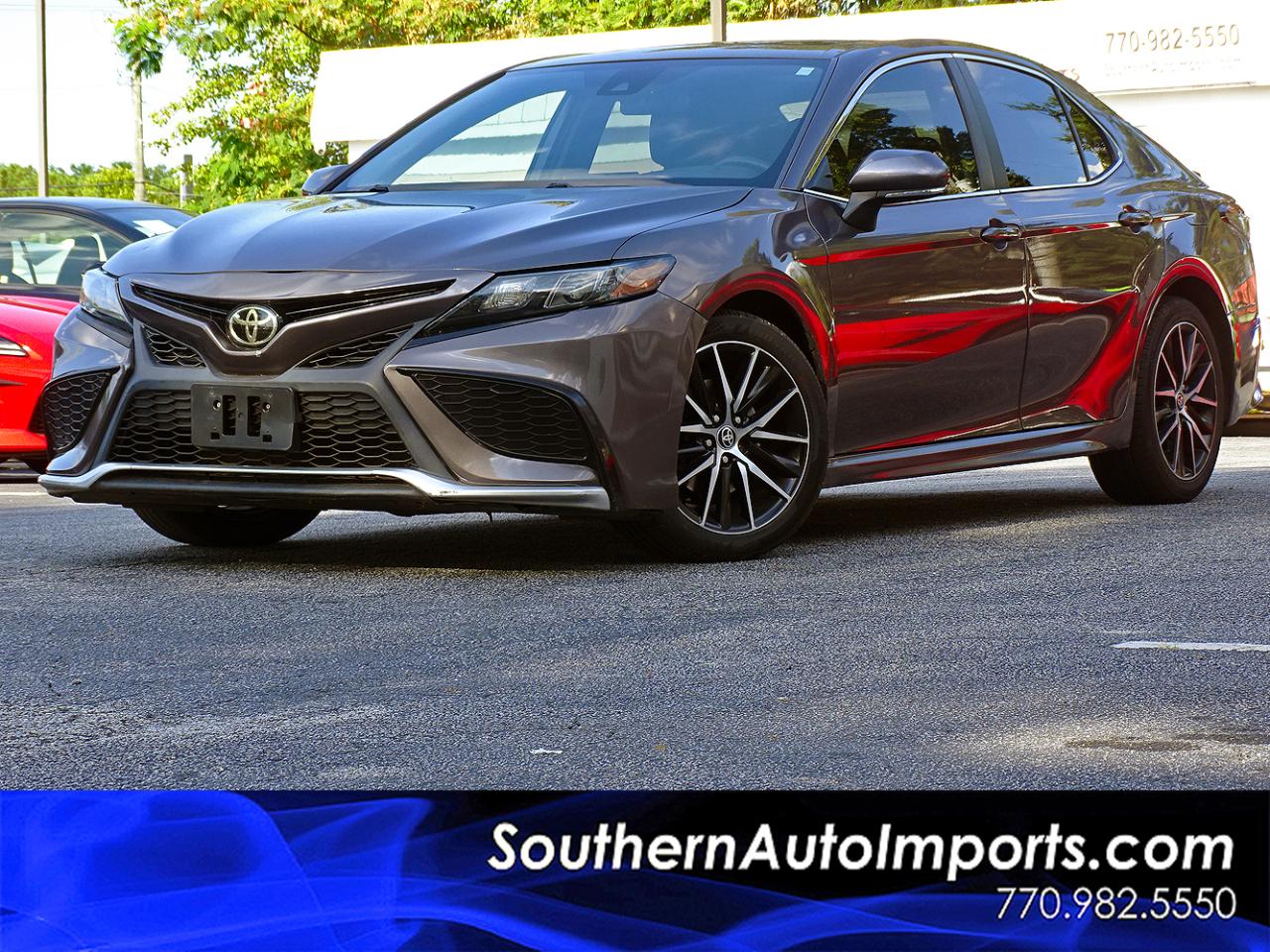 2022 Toyota Camry SE Auto (Natl)