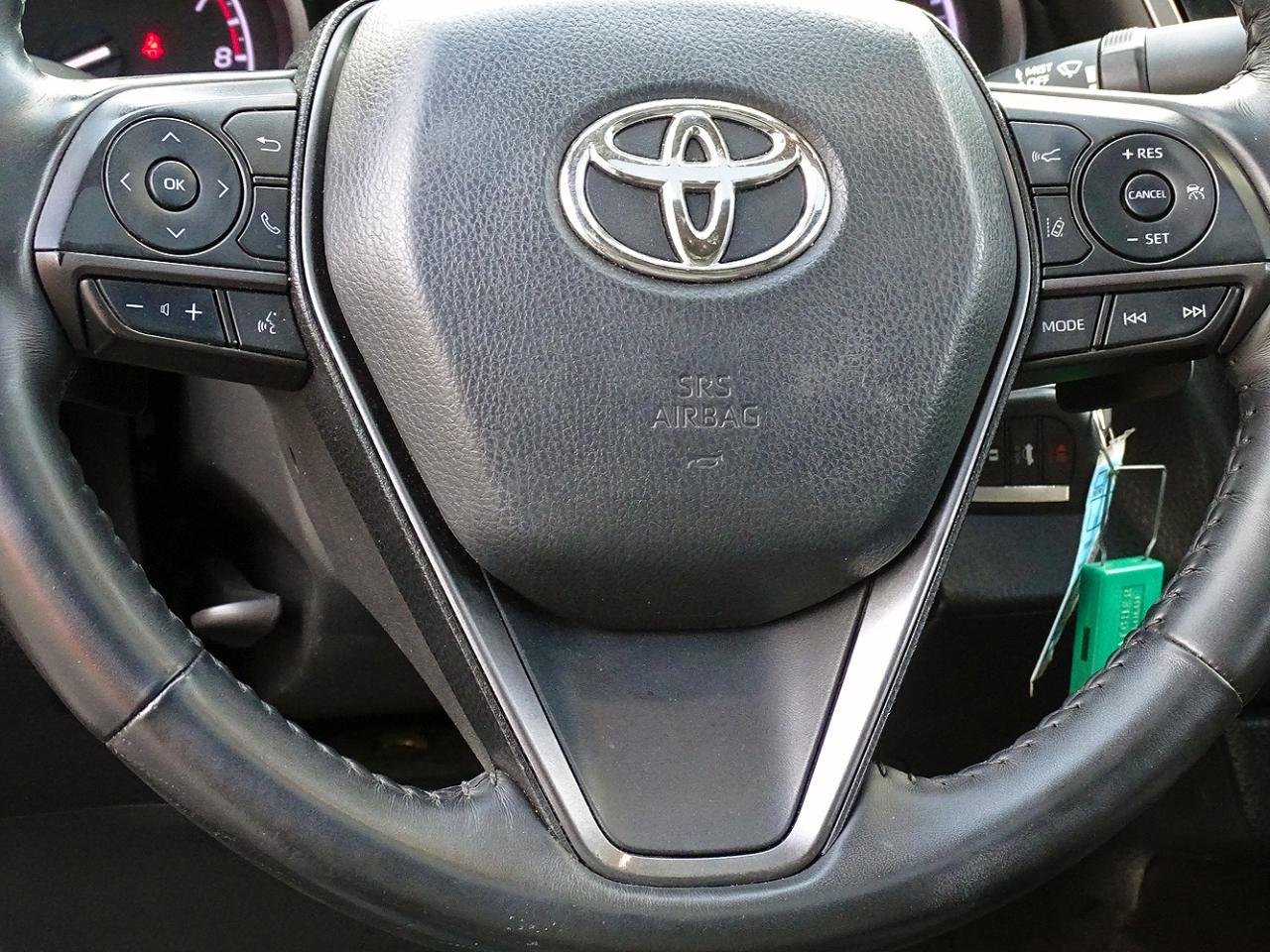Toyota Camry SE Auto (Natl) 2022