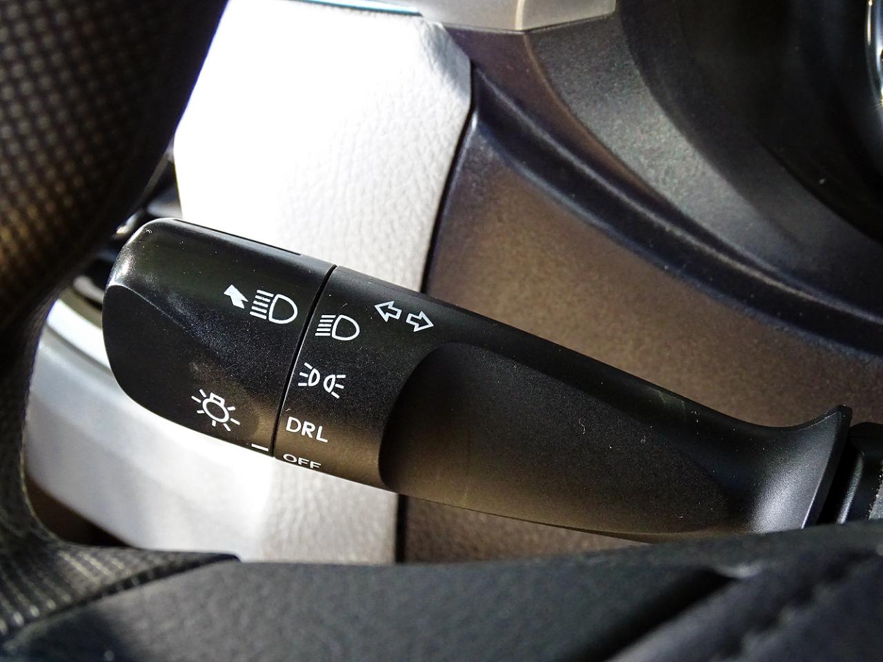 Toyota Corolla 4dr Sdn CVT S w/Special Edition Pkg (Natl) 2016