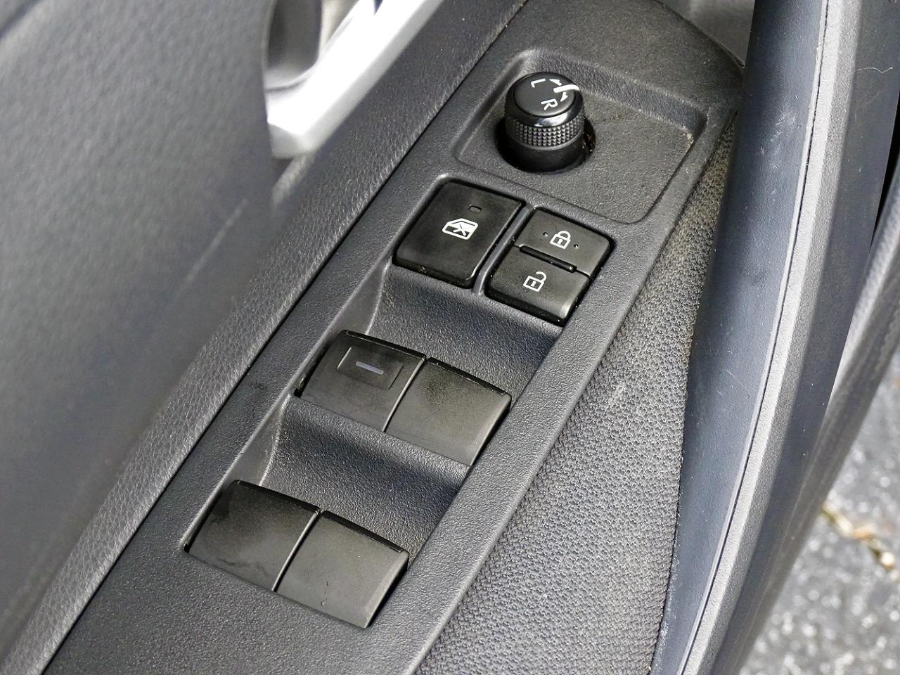 Toyota Corolla photo 19