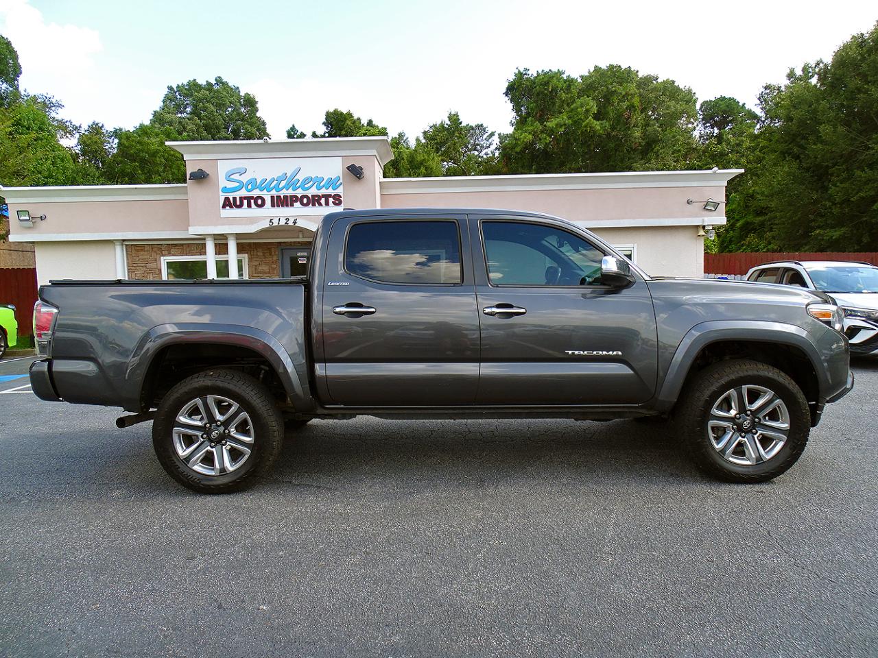 Toyota Tacoma 2WD Double Cab V6 AT Limited (Natl) 2016