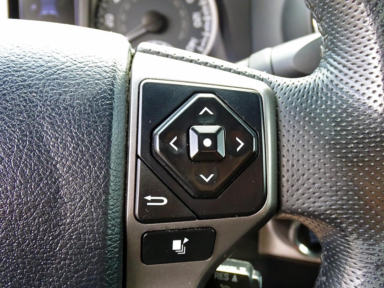 Toyota Tacoma 2WD Double Cab V6 AT Limited (Natl) 2016