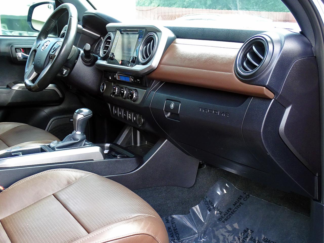 Toyota Tacoma 2WD Double Cab V6 AT Limited (Natl) 2016
