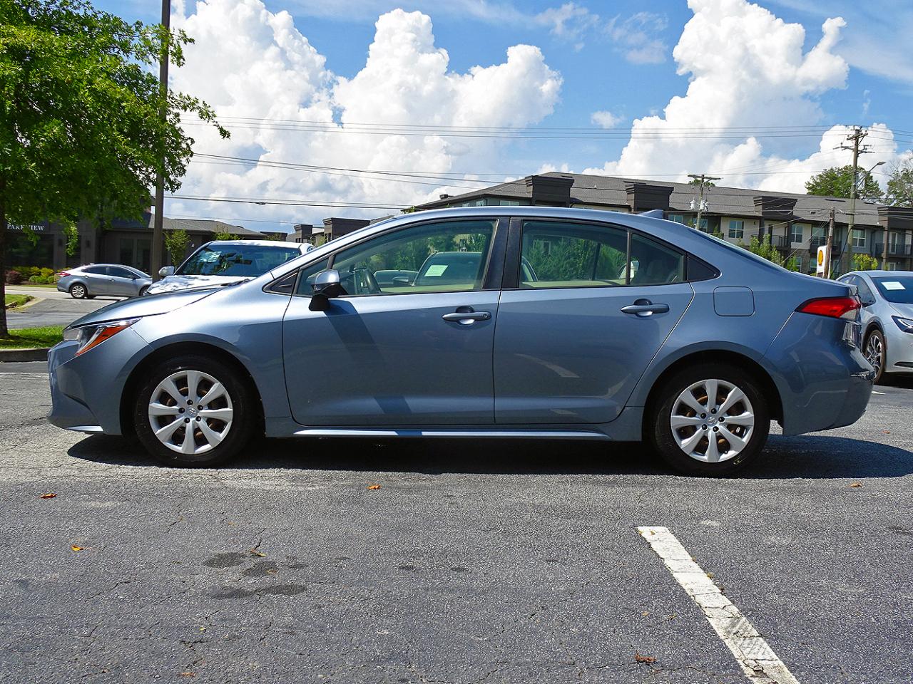 Toyota Corolla LE CVT (Natl) 2021