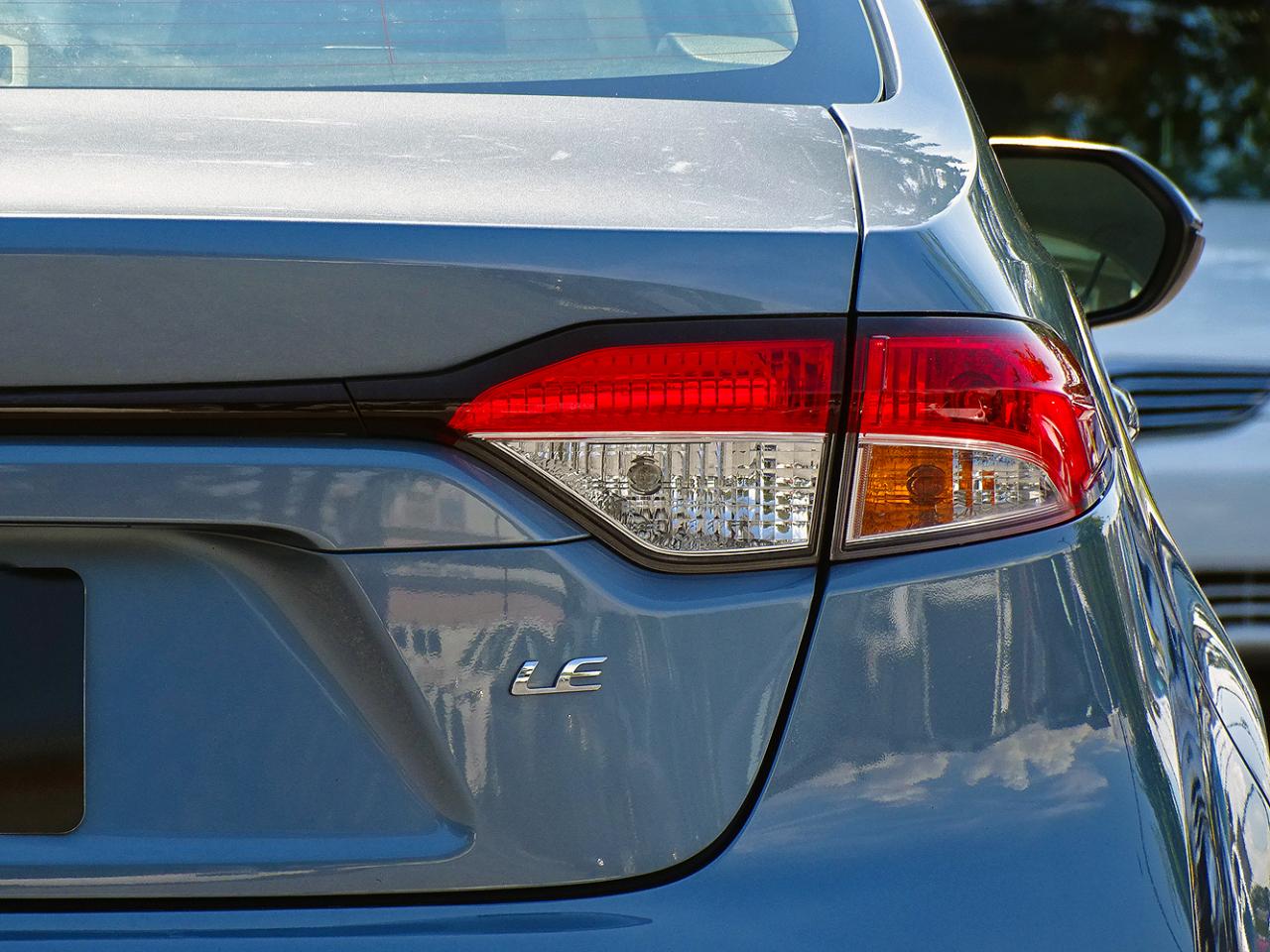 Toyota Corolla LE CVT (Natl) 2021