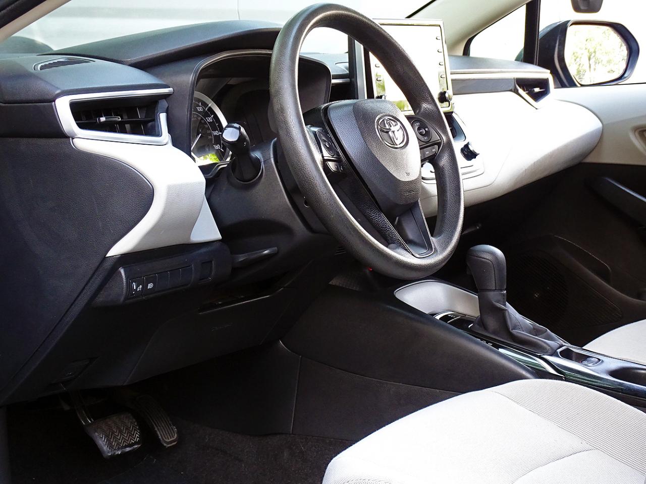 Toyota Corolla LE CVT (Natl) 2021