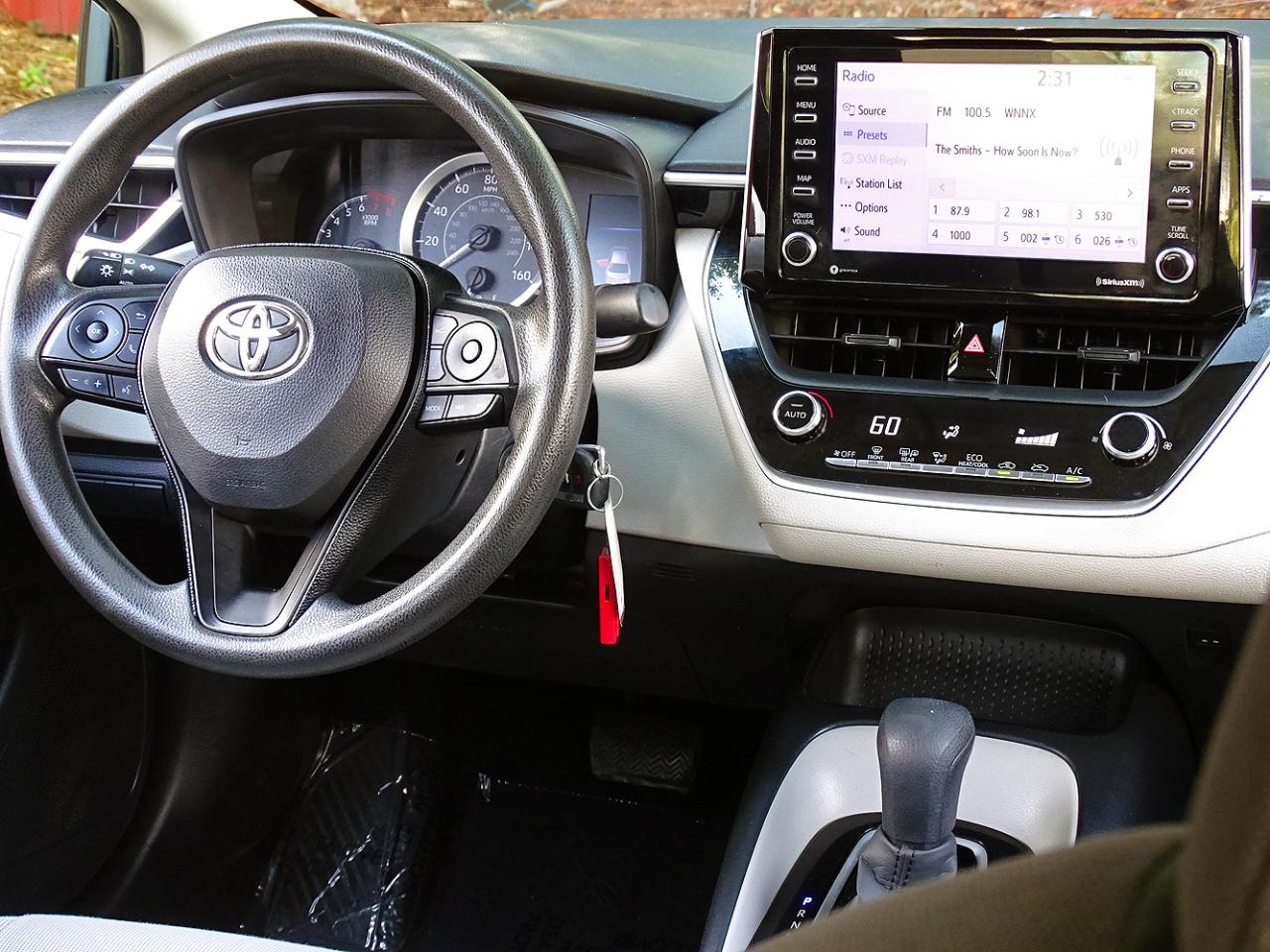 Toyota Corolla LE CVT (Natl) 2021