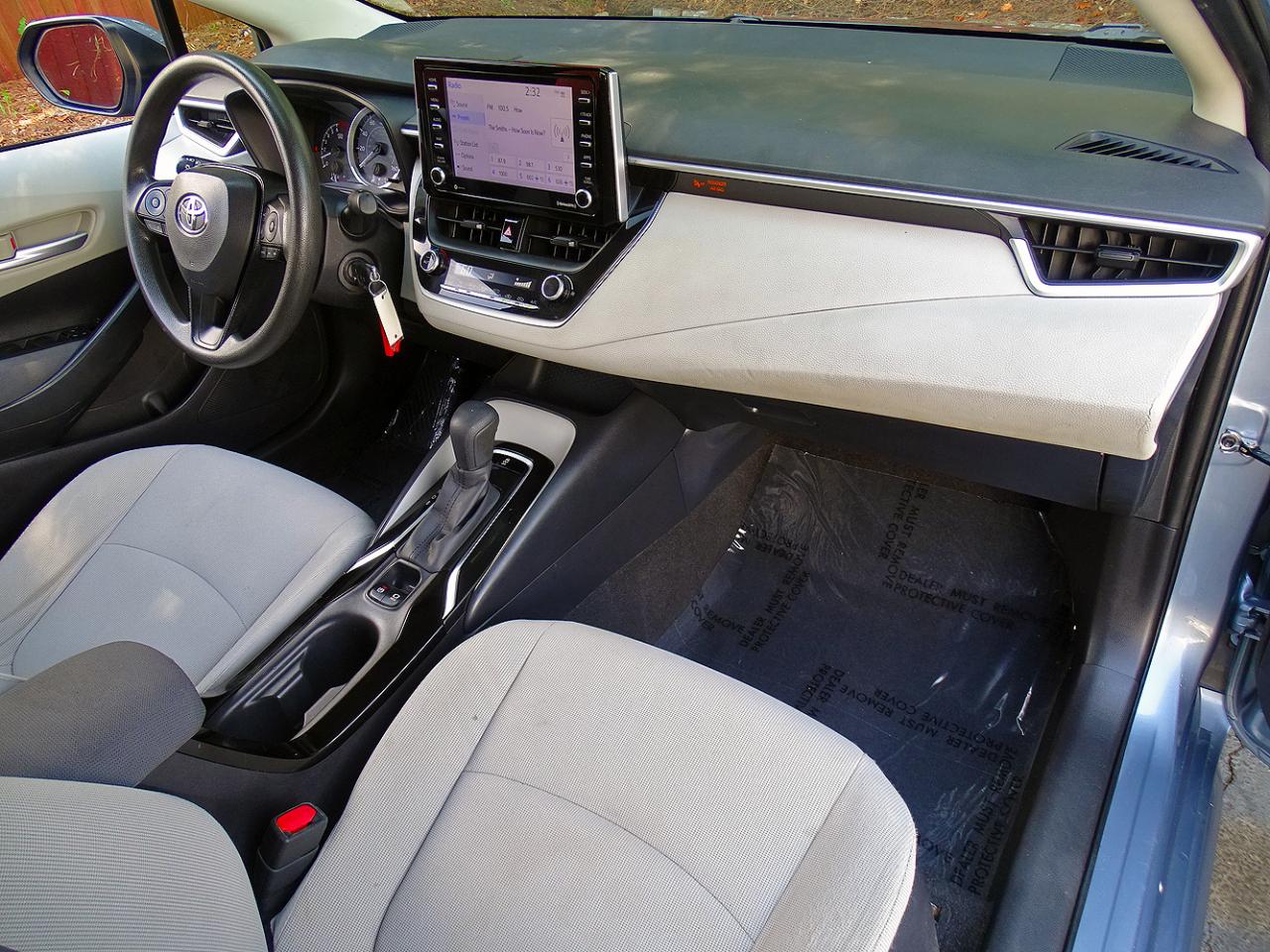 Toyota Corolla LE CVT (Natl) 2021