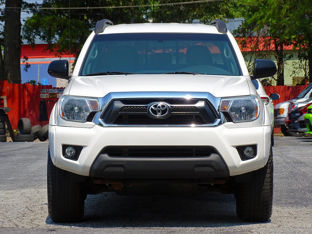 Toyota Tacoma 4WD Double Cab V6 AT TRD Off Road (Natl) 2015