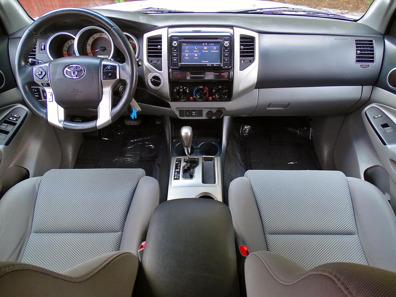 Toyota Tacoma 4WD Double Cab V6 AT TRD Off Road (Natl) 2015