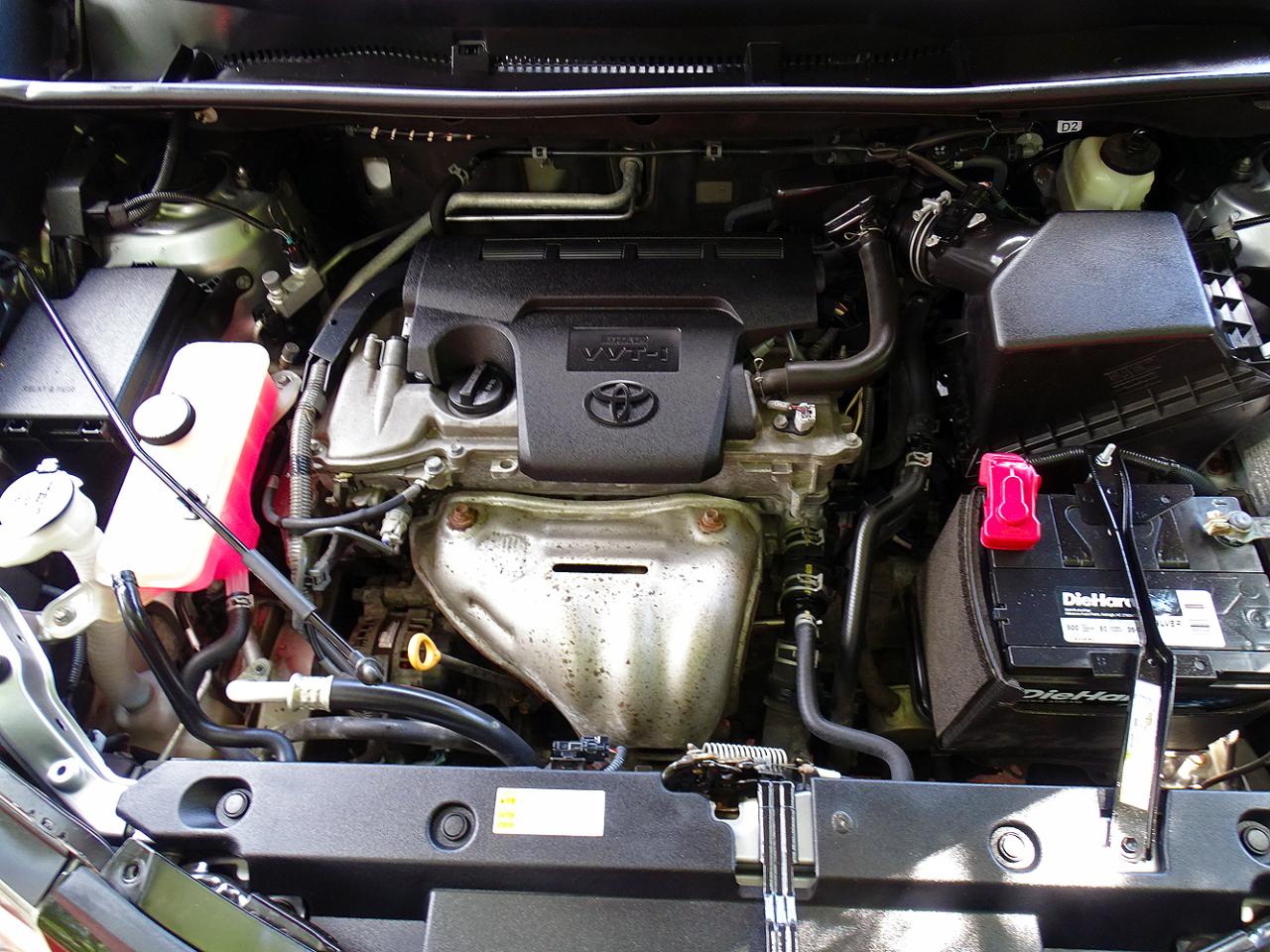 Toyota RAV4 XLE AWD (Natl) 2017