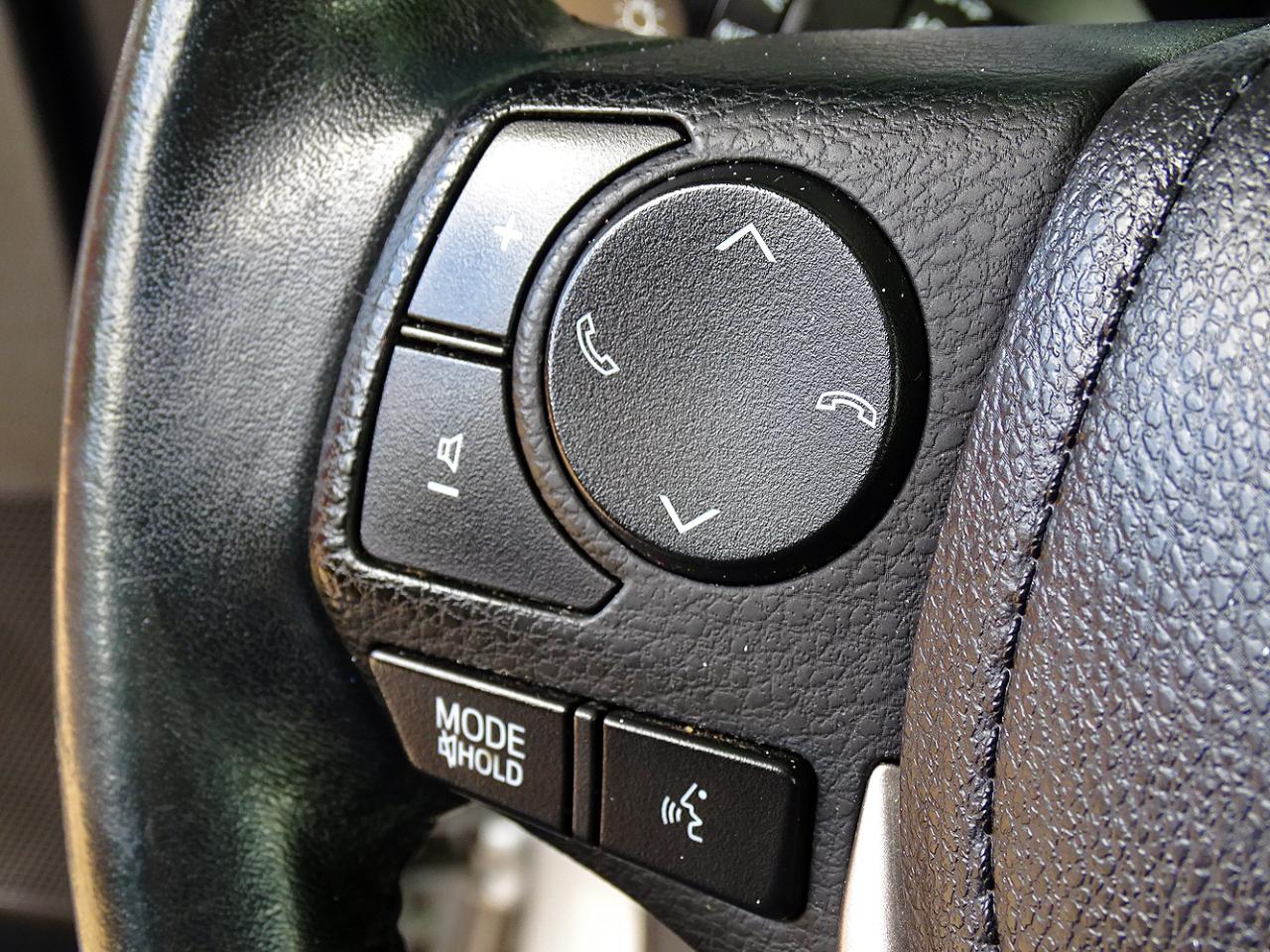 Toyota RAV4 XLE AWD (Natl) 2017