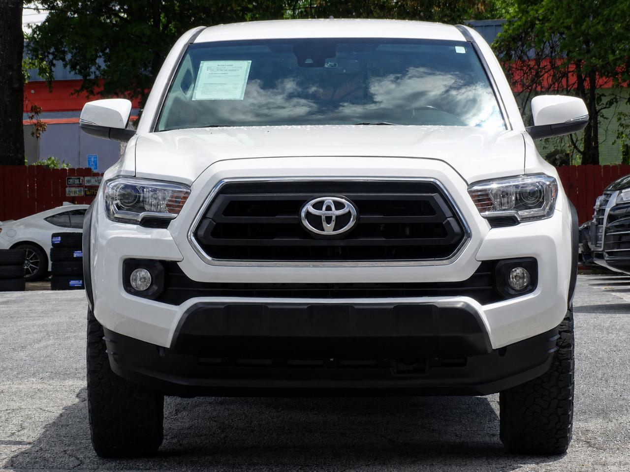 Toyota Tacoma 4WD  2021