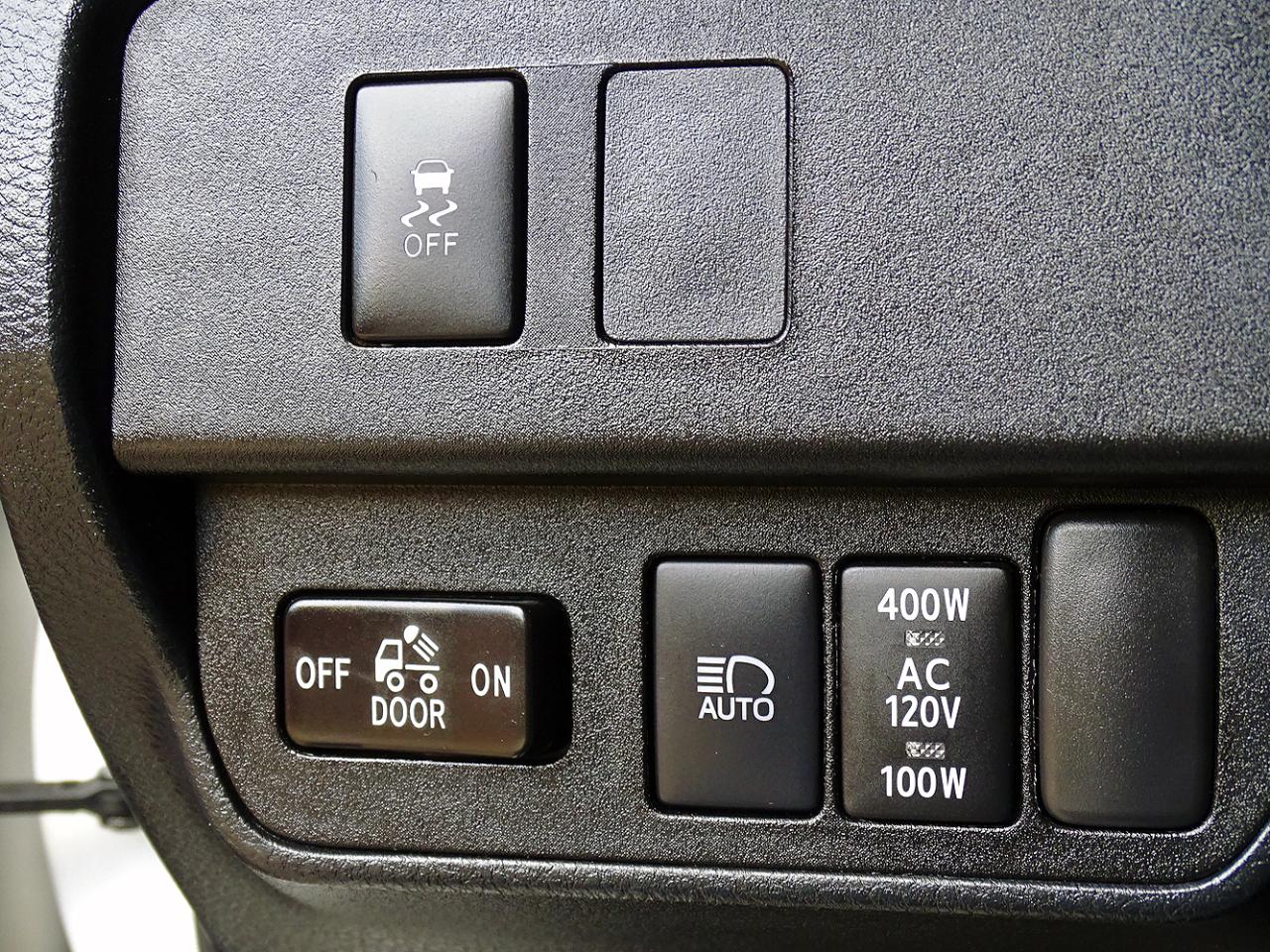 Toyota Tacoma 4WD  2021