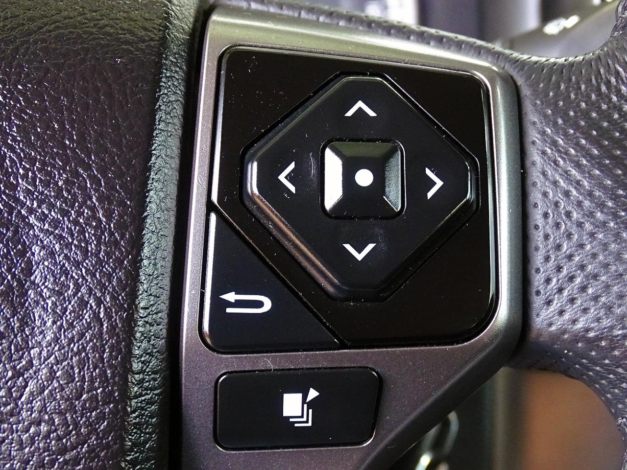 Toyota Tacoma 4WD  2021
