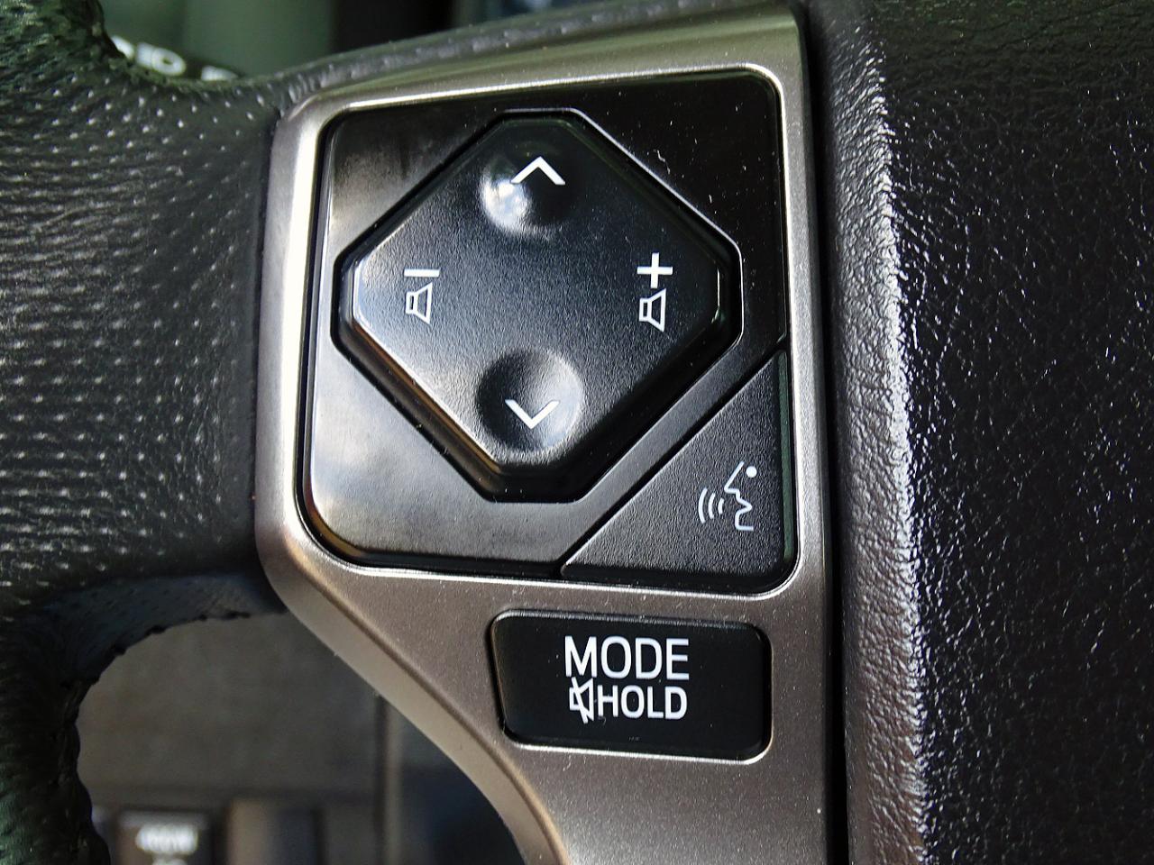 Toyota Tacoma 4WD  2021